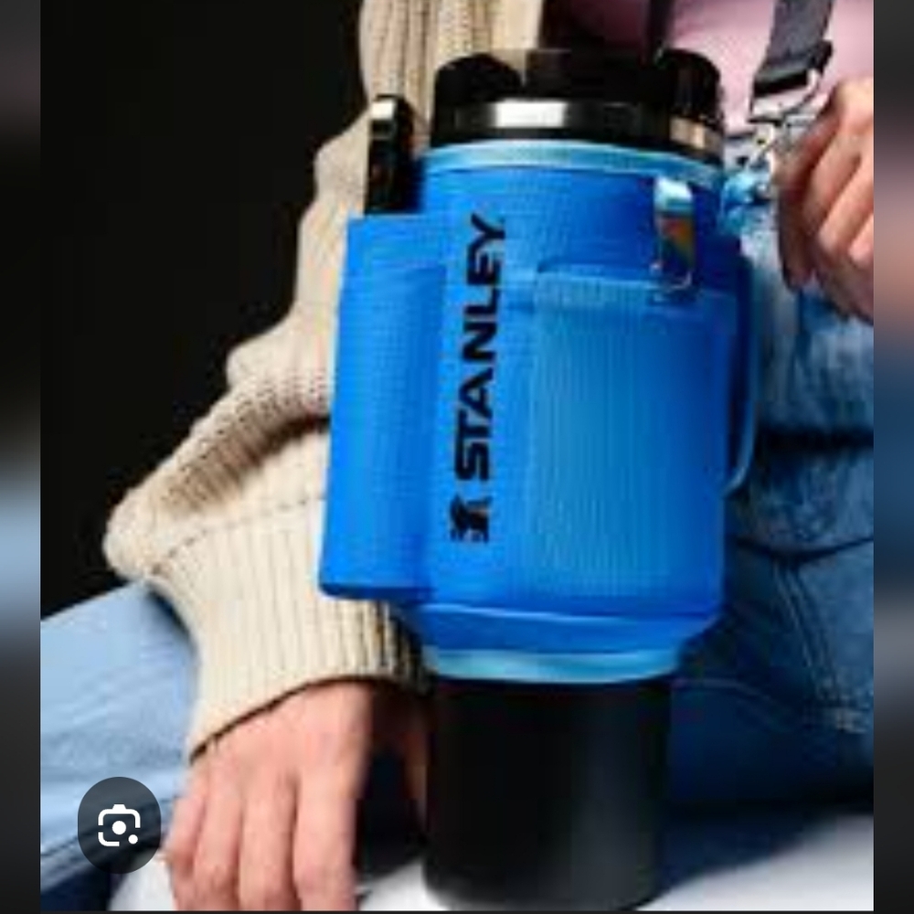 Stanley Blue 40 Oz Quencher Carry-All Azure With Cross-Body Carry Strap